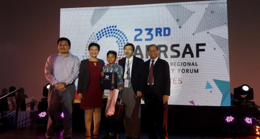 Juara 3 Internasional Water Rocket Competition Manila